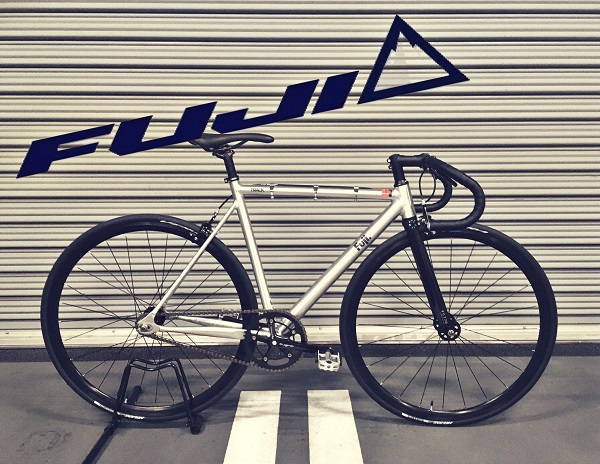 FUJIピストバイク試乗車あります！＊＊＊  COGGEY